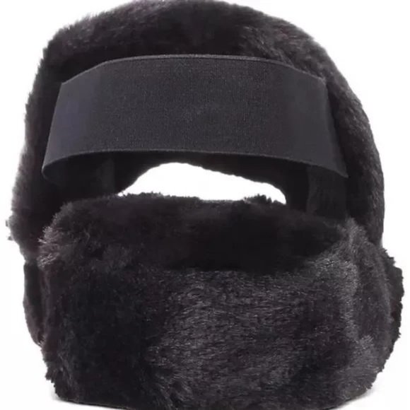 JENNI Women's Plush Faux Fur Slide Boxed Slippers - Black - Picture 2 of 5